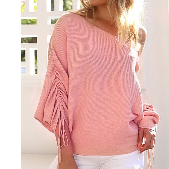 🖤sale🖤 One shoulder cinch sleeve blouse - Picture 3 of 3